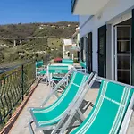 Portico Apartamento Moneglia