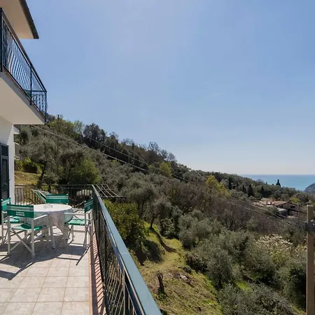 Portico מונליה