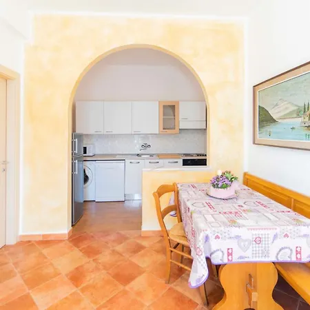 Portico * Moneglia
