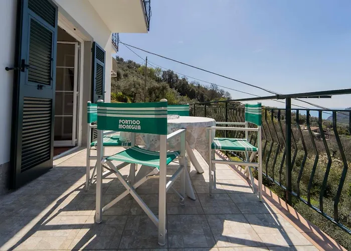 Portico Apartman Moneglia